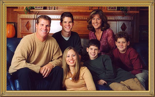 The Neil Lomax Family